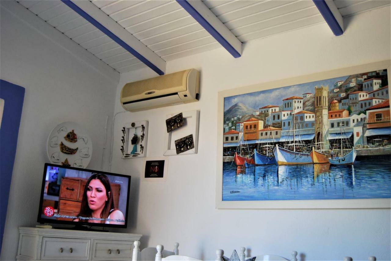 Killini Cottage Studio The Small Cyclades Kastro-Kyllini Экстерьер фото